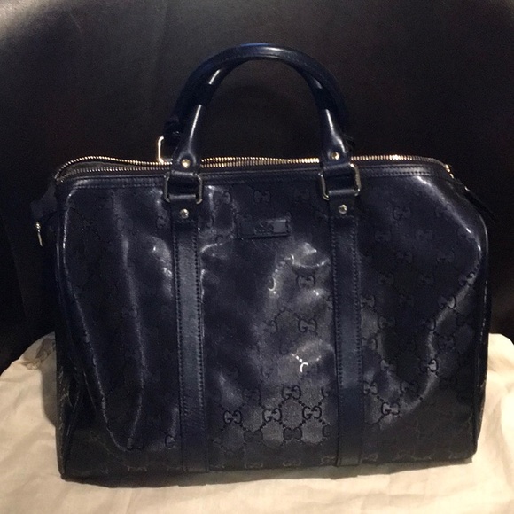 Gucci Handbags - Authentic Gucci Handbag Boston